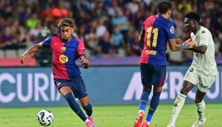 القنوات الناقلة لمباراة برشلونة ويونغ بويز