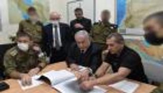 هجوم إيران يدفع حكومة إسرائيل لـ«حفرة جديدة»