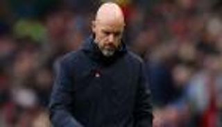 المدرب يكشف السر.. لماذا لا يقيل مانشستر يونايتد تين هاغ؟