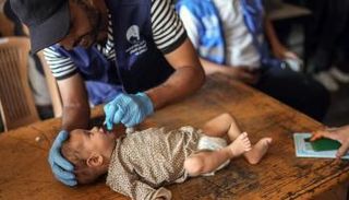 التطعيم ضد شلل الأطفال في غزة