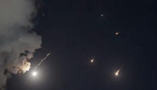 صواريخ أطلقتها إيران على إسرائيل