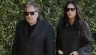 نور الفلاح في ورطة.. ما علاقة صديق آل باتشينو؟