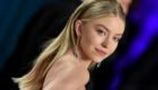سيدني سويني وأماندا سيفريد نجمتا فيلم الإثارة الجديد «خادمة المنزل»