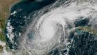 إعصار ميلتون.. خبراء الأرصاد يعلنون الجدول الزمني للعاصفة