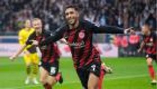 صراع مهندسي الأهداف.. يامال يتصدر ومرموش يطارد