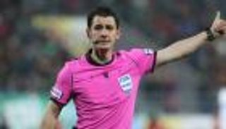 حكم مباراة الأهلي والعين.. ضحية لكمة الدوري التركي الشهيرة