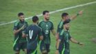 بالعلامة الكاملة.. الجزائر رابع المتأهلين لكأس أمم أفريقيا 2025 (فيديو)