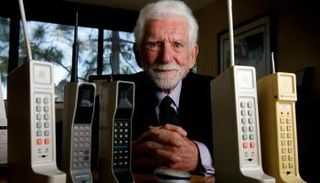 النماذج الأولى للهاتف المحمول