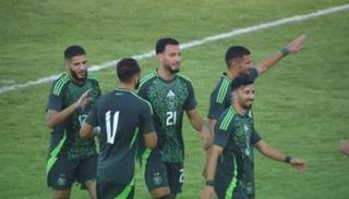 فرحة لاعبي الجزائر