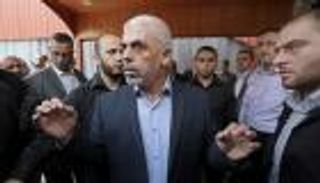 كانا «ظله».. من القياديان اللذان قتلا إلى جانب السنوار؟