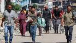 تقرير مأساوي.. كل سكان غزة أصبحوا فقراء بعد 365 يوما من الحرب