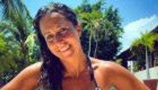 سمكة «أبو سيف» تقتل راكبة أمواج.. طعنتها في قلبها