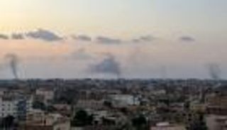 حرب المحاور تفتك بالسودان.. زيت على نار النزوح والجوع