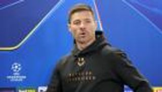 بينها ريال مدريد.. 3 أندية كبرى رهن إشارة تشابي ألونسو