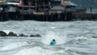 عاصفة مدارية تغرق الفلبين وتخلف 76 قتيلا