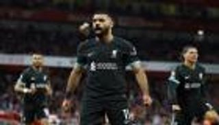 محمد صلاح «الهداف التاريخي» ينقذ ليفربول من جحيم أرسنال