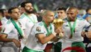 من أبطال أفريقيا إلى البطالة.. 3 قصص حزينة في منتخب الجزائر