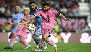 ليونيل ميسي