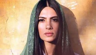 الفنانة هدى المفتي