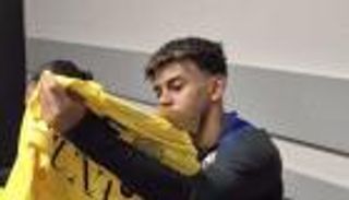 قميص الوصل الإماراتي يحفز لامين يامال لديربي كتالونيا (فيديو)