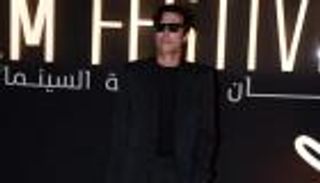 أمير عيد يظهر بالنظارة السوداء في ليلة ختام مهرجان الجونة