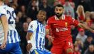 «أيقونة الدوري الإنجليزي».. الأساطير تنحني لمحمد صلاح