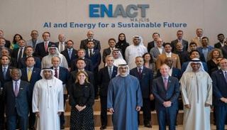 الشيخ خالد بن محمد بن زايد مع القادة العالميين