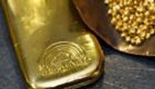 سعر الذهب اليوم.. هدوء غريب قبيل الانتخابات الأمريكية 2024