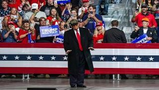 الرئيس الأمريكي السابق دونالد ترامب