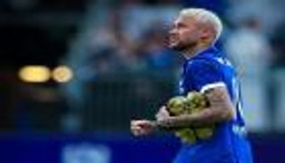 إصابة نيمار.. جيسوس يصدم جماهير الهلال السعودي