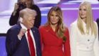 بعد نشرها لـ«دروس الحياة».. هل تخلت إيفانكا عن أبيها في اللحظات الأخيرة للانتخابات الأمريكية 2024؟