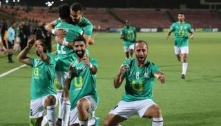 مشاهدة مباراة الوحدات والاستقلال اليوم