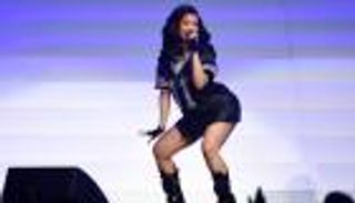 كاردي بي تهاجم الجمهوريين بعد تقدم ترامب الانتخابي.. ماذا قالت؟