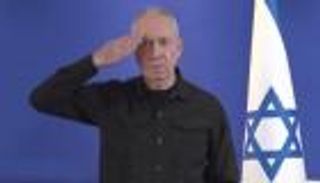 يوآف غالانت.. خالف نتنياهو في غزة وسانده بلبنان