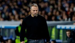 هانز فليك مدرب برشلونة أمام سوسيداد