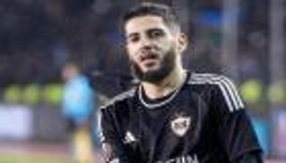 بنزية يطمئن مدرب منتخب الجزائر بهدف وتمريرة حاسمة (فيديو)