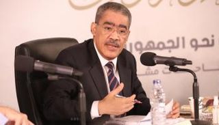 الكاتب ضياء رشوان