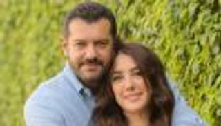 كندة علوش وعمرو يوسف.. جلسة عاطفية بتوقيع هنا الزاهد