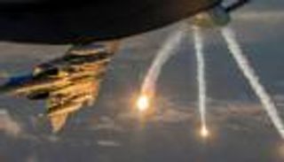 الجيش الأمريكي يقصف جماعة مسلحة في سوريا والحوثيين في اليمن