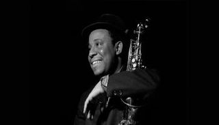 وفاة عازف الساكسفون لو دونالدسون