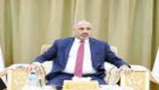 «رئاسي اليمن» يطالب بدور دولي «حازم» ضد هجمات الحوثي البحرية