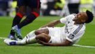 طبيب تونسي يكشف لـ«العين الرياضية».. سر «لعنة الصليبي» في ريال مدريد