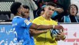رونالدو بين النصر والهلال.. هل تحدث الخيانة العظمى في الدوري السعودي؟