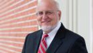 مسؤول سابق بإدارة ترامب: «كورونا» جزء من برنامج أمريكي بيولوجي سري