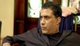 مسيرة فنية لا تُنسى.. رحلة «أحمد زكي» في السينما المصرية