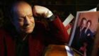 رحيل المغني الفرنسي تشارلز دومون.. قصة الأغنية التي خلدت اسمه