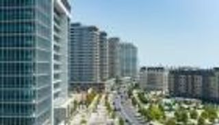 باكو «البيضاء».. قصة تحول بيئي مذهل لأقدم مراكز صناعة النفط في التاريخ