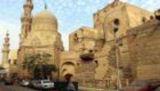تسجيل جامع «بيبرس الخياط» بالدرب الأحمر في عداد الآثار الإسلامية المصرية.. التفاصيل الكاملة
