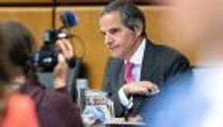 «أزمة نووية» بين إيران والوكالة الذرية.. أجهزة الطرد ترفع وتيرة الرد 