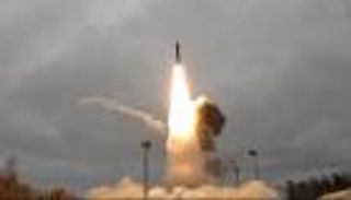 «شجرة البندق».. ماذا نعرف عن الصاروخ الروسي الجديد «أوريشنيك»؟